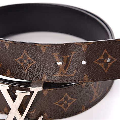 reversible lv belt.